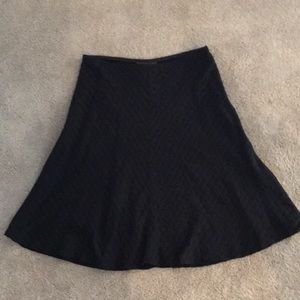 Banana Republic women’s skirt, size 4.